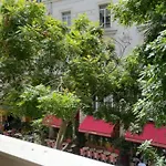 Charming Nest Of 45 M With Balcony